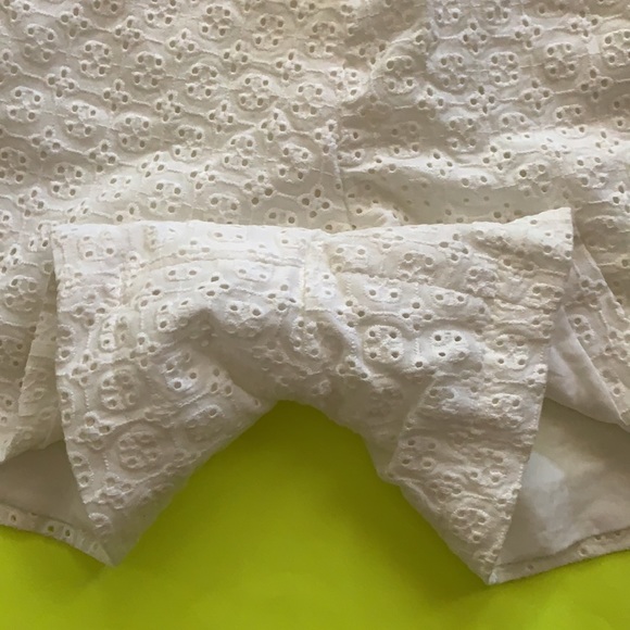 CYNTHIA ROWLEY WHITE EYELET EMBROIDERED SHORTS 6 SUMMER - Picture 5 of 11